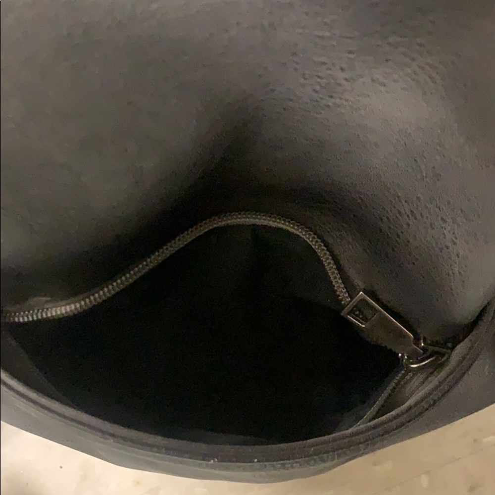 Mustard Backpack🤩 - Picture 6 of 7